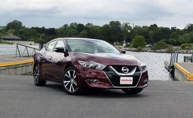 9 things nissan shows off with the 2016 maxima