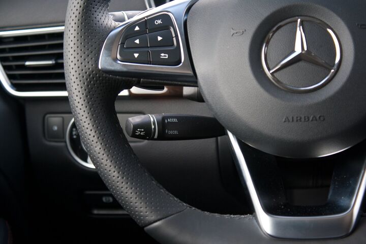 2016 Mercedes-Benz GLE Coupe cruise control