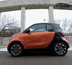 We Took a 2016 Smart Fortwo on a Long-Distance Road Trip in a Snow