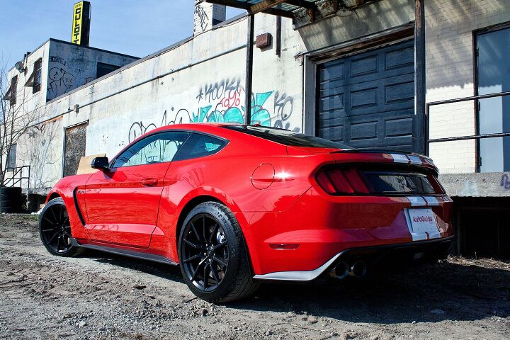 2016 ford mustang shelby gt350 10 things you learn while driving the beast