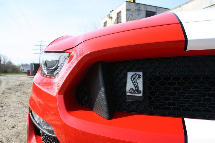 2016 ford mustang shelby gt350 10 things you learn while driving the beast
