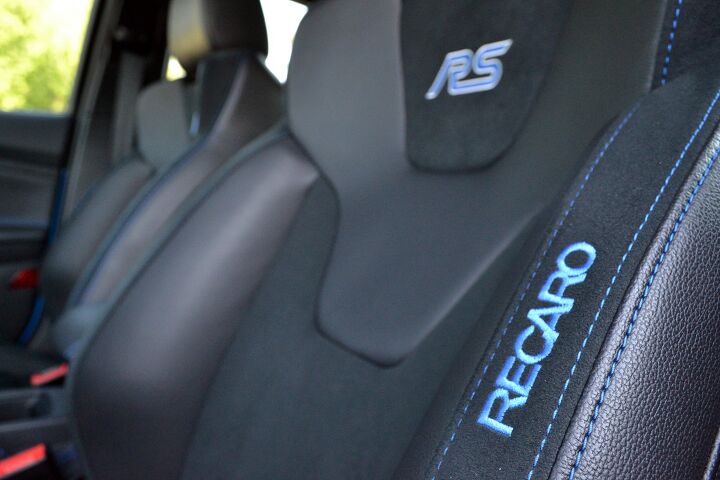 2017 ford focus rs review