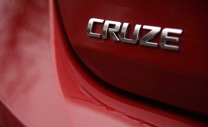 2017 chevrolet cruze hatchback premier review curbed with craig cole