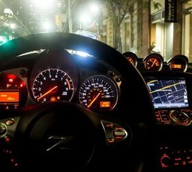 夜。ページ 2018 Nissan 370Z Review | AutoGuide.com