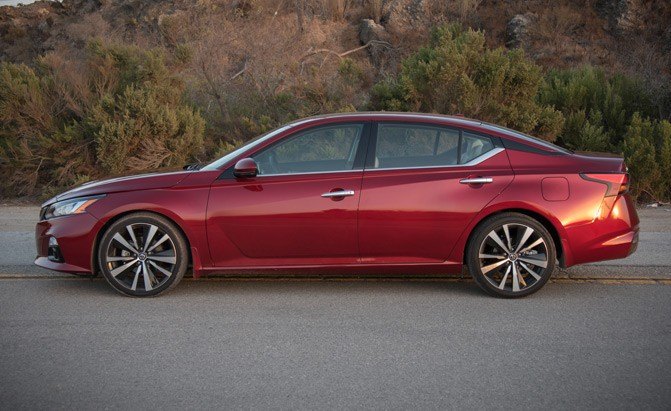 2019 nissan altima review video