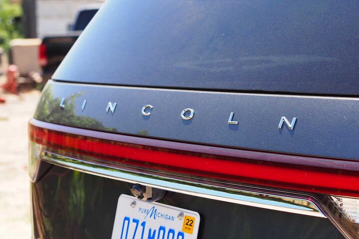 2020 lincoln aviator review video