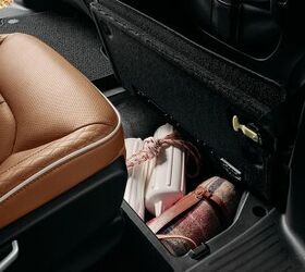 The 2021 Chrysler Pacifica Pinnacle model offers best-in-class total storage, including floor storage bins.