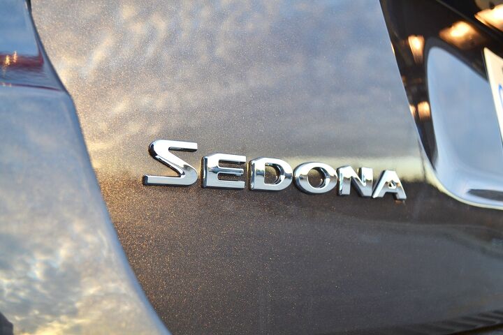 2021 kia sedona review dead van walking