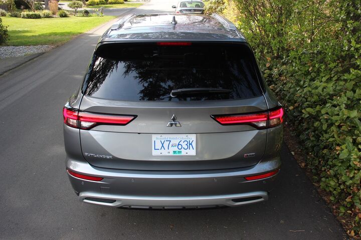 2022 mitsubishi outlander review first drive