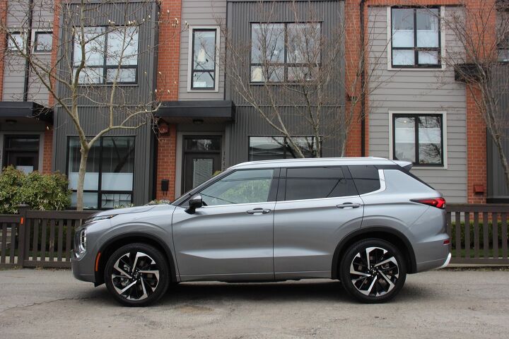 2022 mitsubishi outlander review first drive