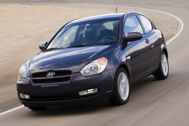 ESC Absent in 2010 Hyundai Accent, Chevrolet Aveo, Says Consumer Reports