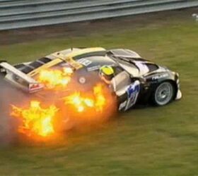 driver jumps out of burning lotus exige at 24 hours of nurburgring video inside