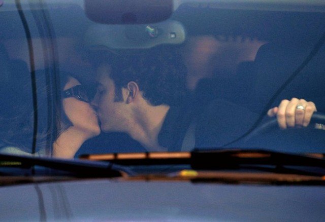 sex and undressing top activities to do while driving
