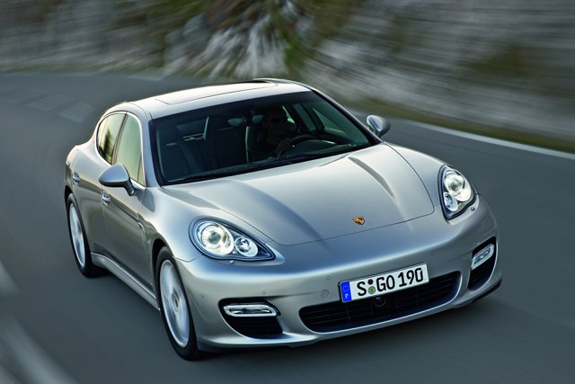 TechArt Power Kit For Porsche Panamera Turbo Delivers Added Boost at the Push of a Button