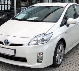 Toyota To Celebrate A Decade Of Prius Sales On October 10, 2010