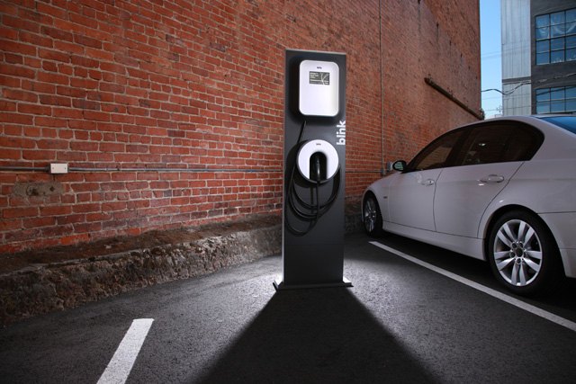 BP To Install 45 Charging Ports For EVs By March 2011
