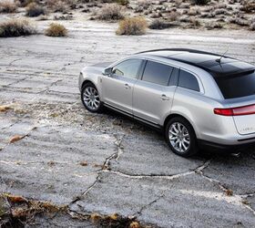 2010 Lincoln MKT: Lincoln MKT is an all-new three-row premium luxury utility vehicle that combines class-leading performance and fuel economy with impressive arrays of standard and available customer-focussed innovation and technology. (01/12/08)