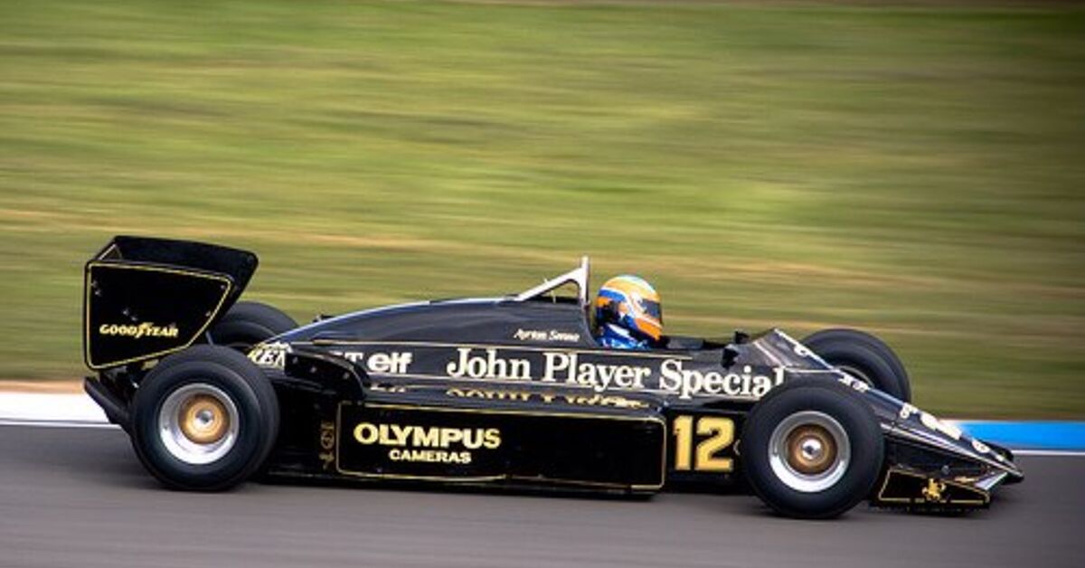 Lotus to Resurect Classic Black and Gold F1 Colors | AutoGuide.com