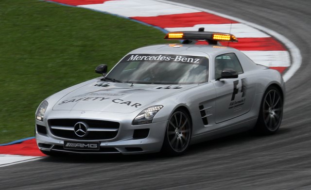 formula 1 safety car reaches 250th grand prix