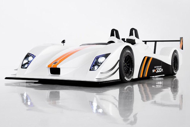 Caterham Reveals All-New Model in Partnership With Lola [Video]
