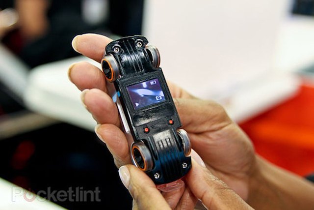 Hot Wheels Video Racers Let You Record, Watch All The Action