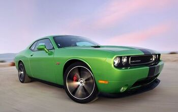 Chicago 2011: Dodge Challenger Debuts New Hue, Green With Envy