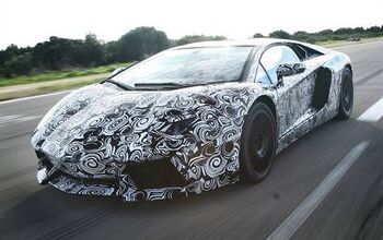 Lamborghini Aventador LP700-4 Spied Testing [Video]
