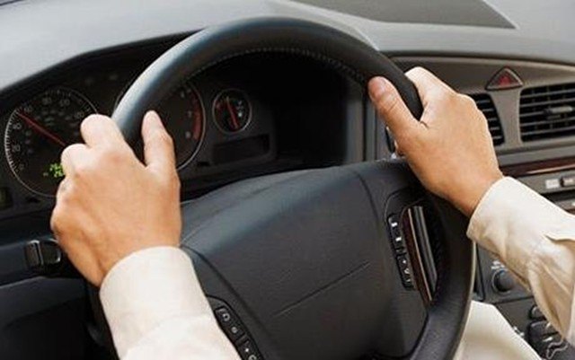 New Technology Could Measure Blood Alcohol Through Steering Wheel, Door Handles