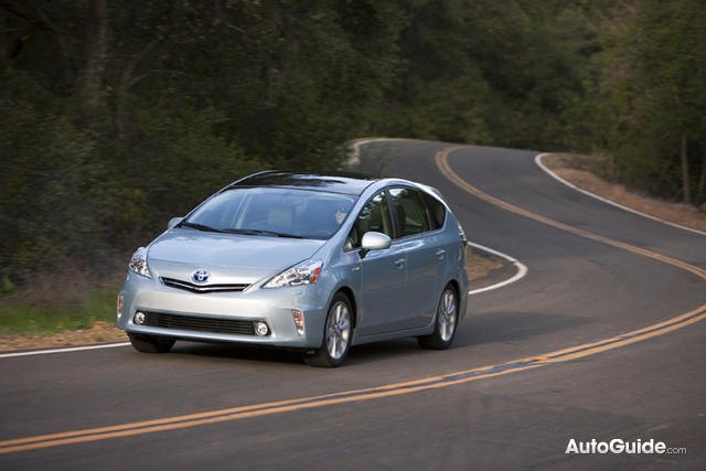 Toyota Prius V Begins Production, Priced At $28,600 In Japan