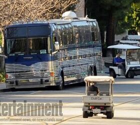 charlie sheen s party bus removed from warner bros lot