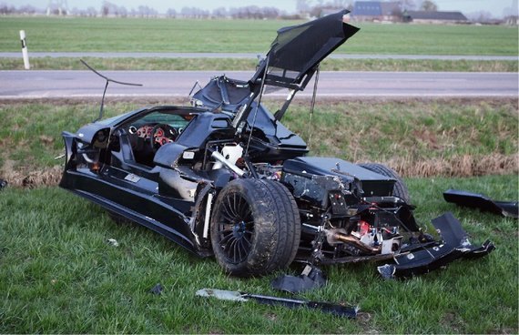 Gumpert Apollo Wrecked By 20-Year Old In Germany