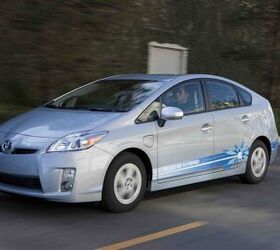 Toyota Prius Plug-in Hybrid Online Ordering Site Announced