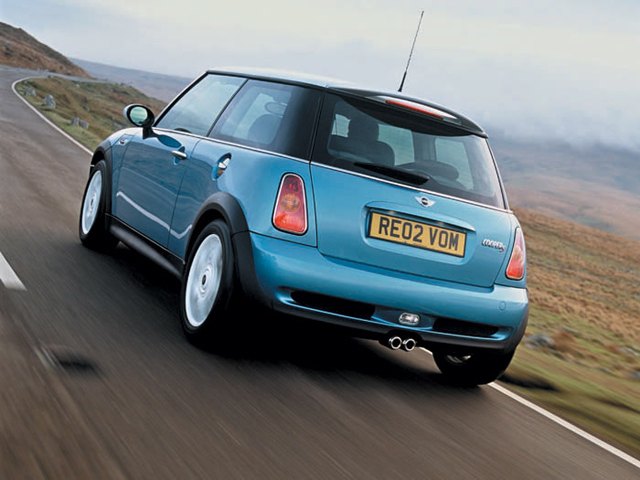 Federal Investigation Into 60,000 Mini Coopers For Potential Fire Hazard