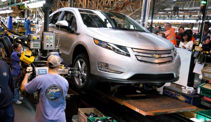 Detroit Automakers Close in On Pre-Recession Employment Numbers
