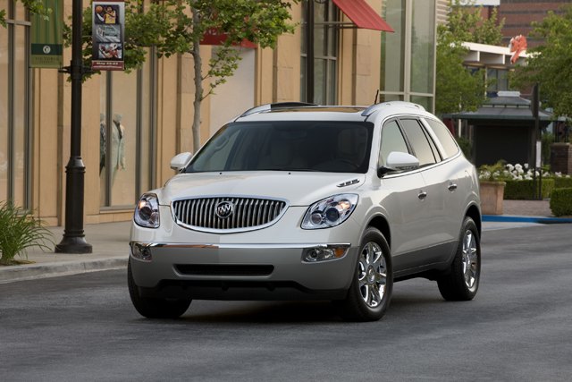 2013 Chevy Traverse, Buick Enclave, GMC Acadia to Get Mild Makeover