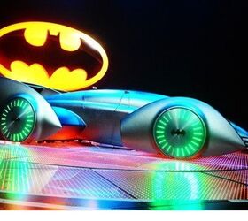 McLaren F1 Designer Gordon Murray Creates F1-Inspired Batmobile For Stage Production