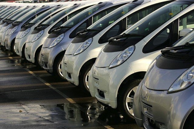 Mitsubishi Slashes EV Price To Increase Sales