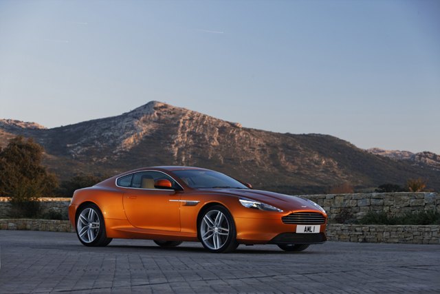 Aston Martin Considers IPO, Plans Major Push in Chinese Market