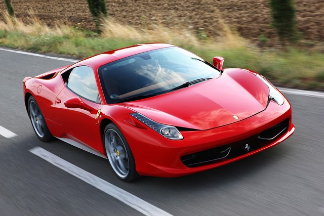 Ferrari Posts Record Sales for First Half of 2011