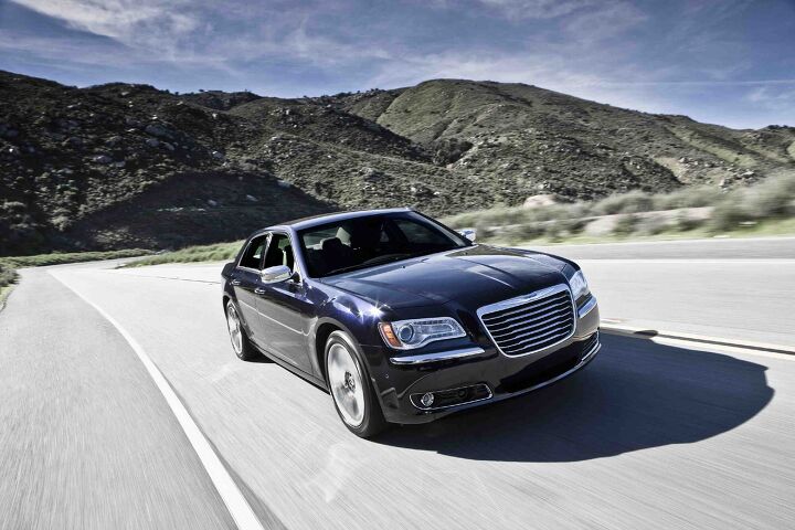 chrysler 300 dodge charger to get 8 speed automatic 31 mpg