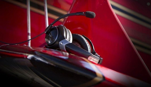 bmw group designworksusa and sennheiser unveil new s1 digital pilot headphones