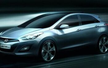 2013 Hyundai Elantra Touring Revealed Ahead of Frankfurt Auto Show Debut