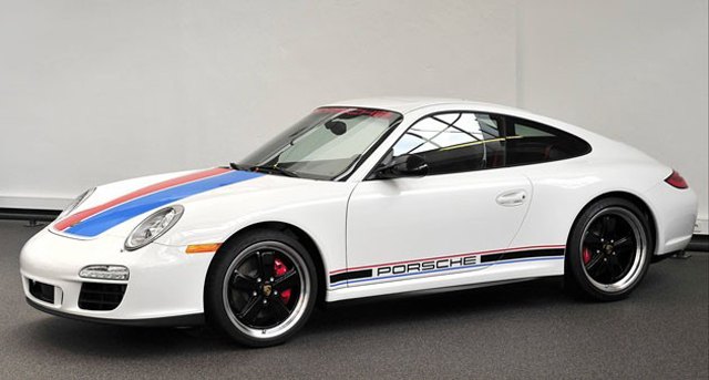 Brumos Porsche Builds Exclusive 911 GTS B59 Edition