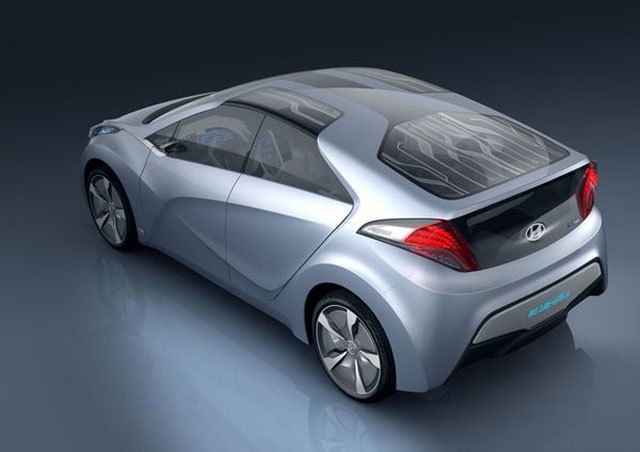 Hyundai Product Plan Includes 3 Series, Prius Rivals and More Upscale Veracruz