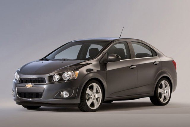 finalists for motor press guild vehicle of the year award announced