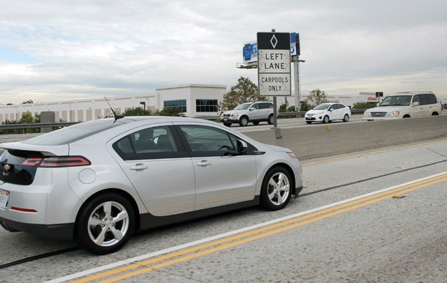2012 Chevrolet Volt To Qualify For California HOV Lanes