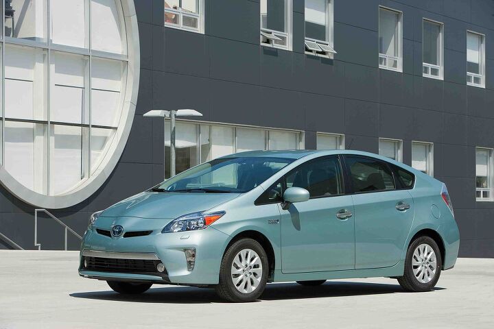 Toyota Prius Plug-In Hybrid Orders Begin