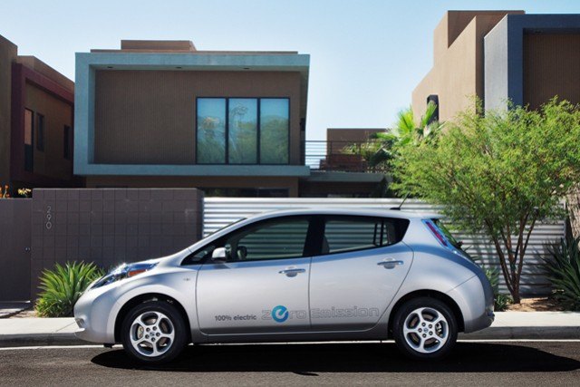 nissan expands leaf availability into new u s markets