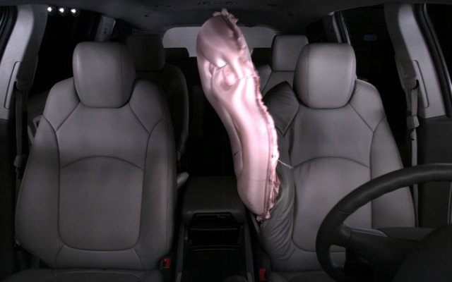 gm crossovers get innovative new airbag lane departure technology