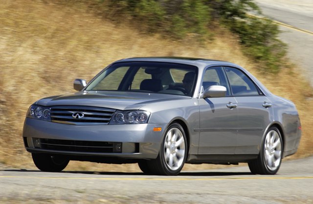 infiniti m45 under investigation by nhtsa for fuel gauge defect